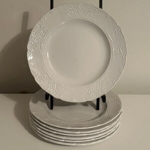 Set Of 7 Johnson Brothers Richmond 9” Salad Lunch Plates White Embossed England